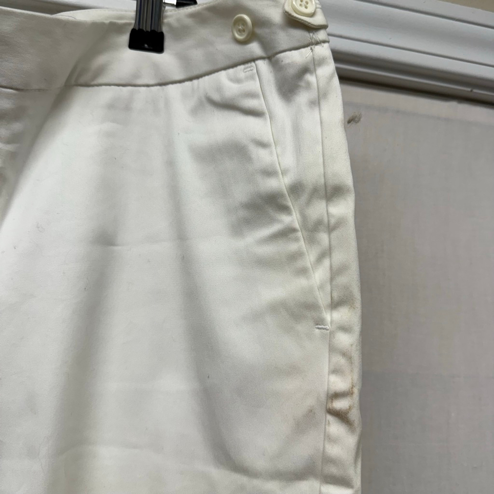 Women's Mossimo White Bermuda Shorts Size 14 - Picture 3 of 14